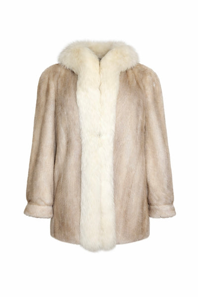 Manteau en vison avec finition tuxedo